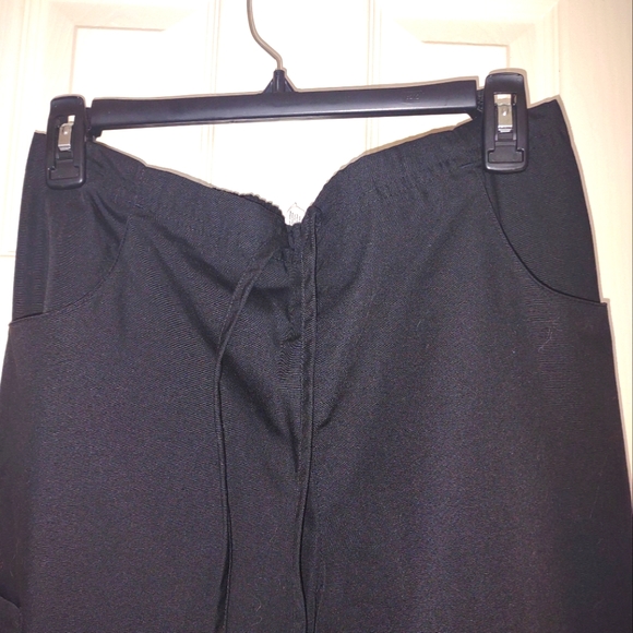 Dickies black scrub pants with pockets size xs! - Picture 4 of 7